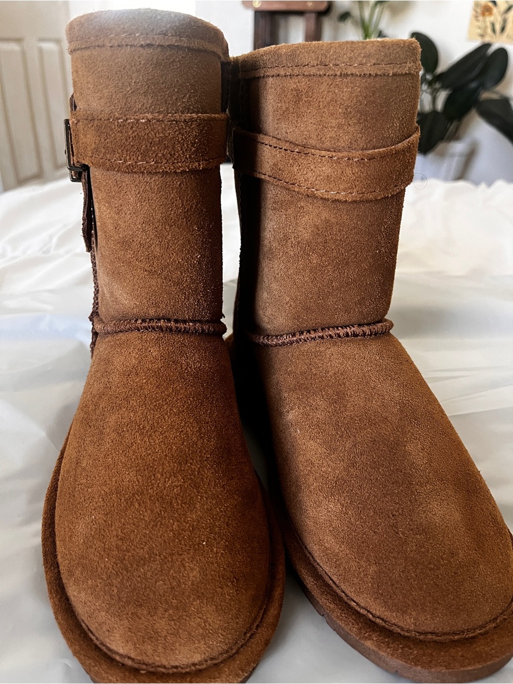 BearPaw Kids Brown Suede Winter Boots
